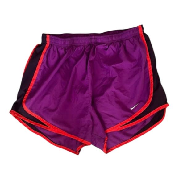 NIKE Tempo Women's Dri-Fit Purple Running Shorts Size M - Picture 1 of 4